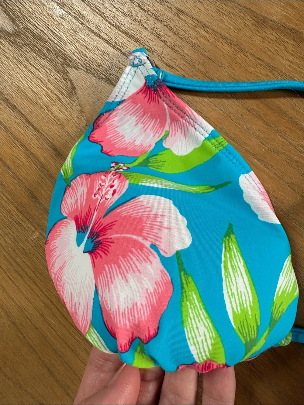 Hollister bright blue